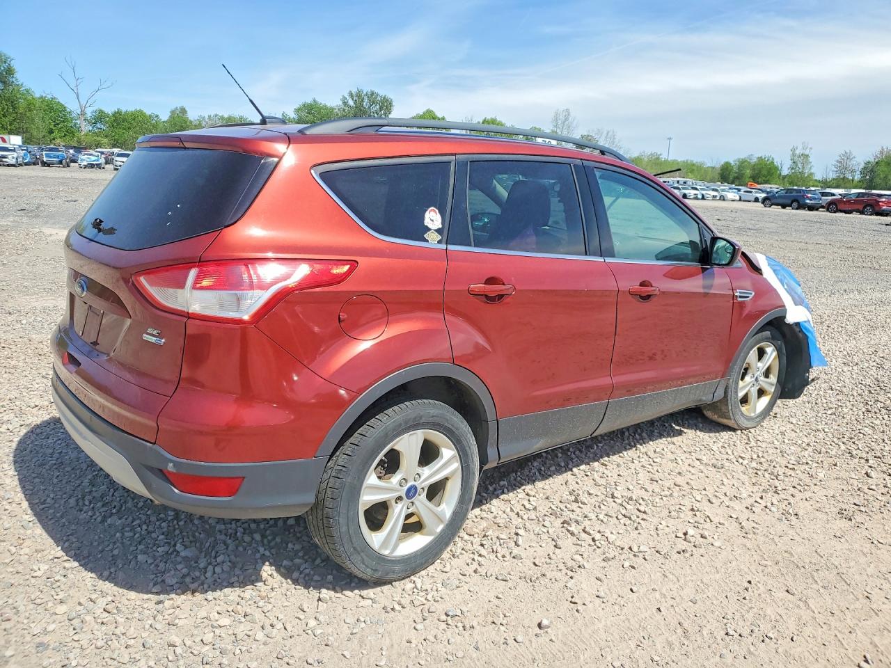 FORD ESCAPE 2015 — 4