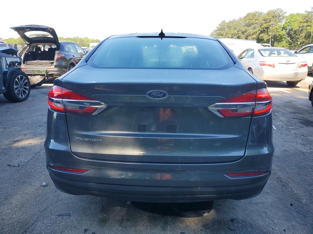 FORD FUSION 2020 — 7