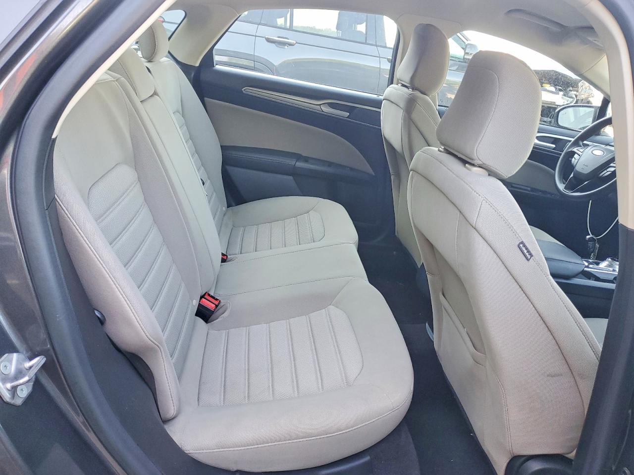 FORD FUSION 2020 — 11