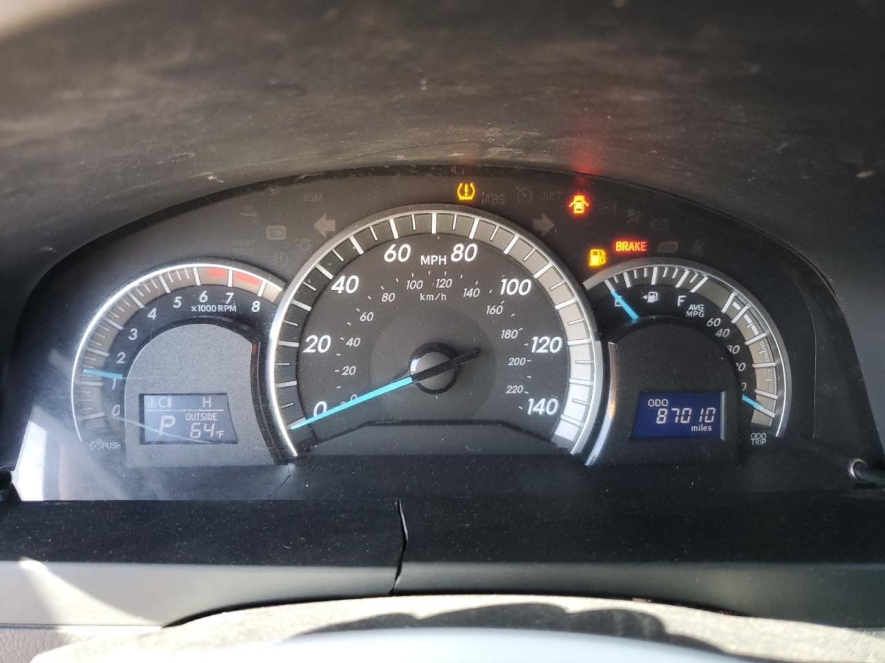 TOYOTA CAMRY 2014 — 10