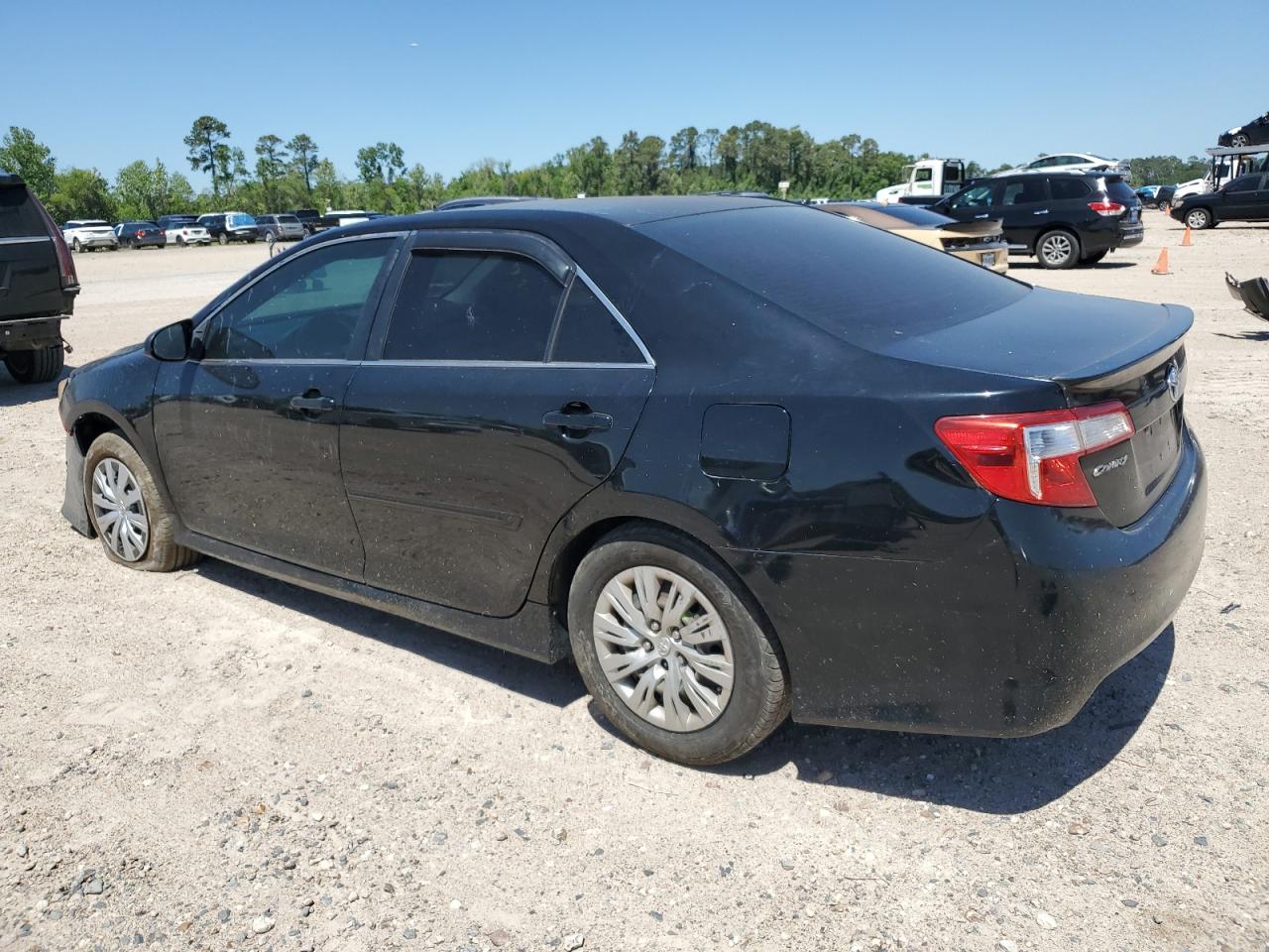 TOYOTA CAMRY 2014 — 3