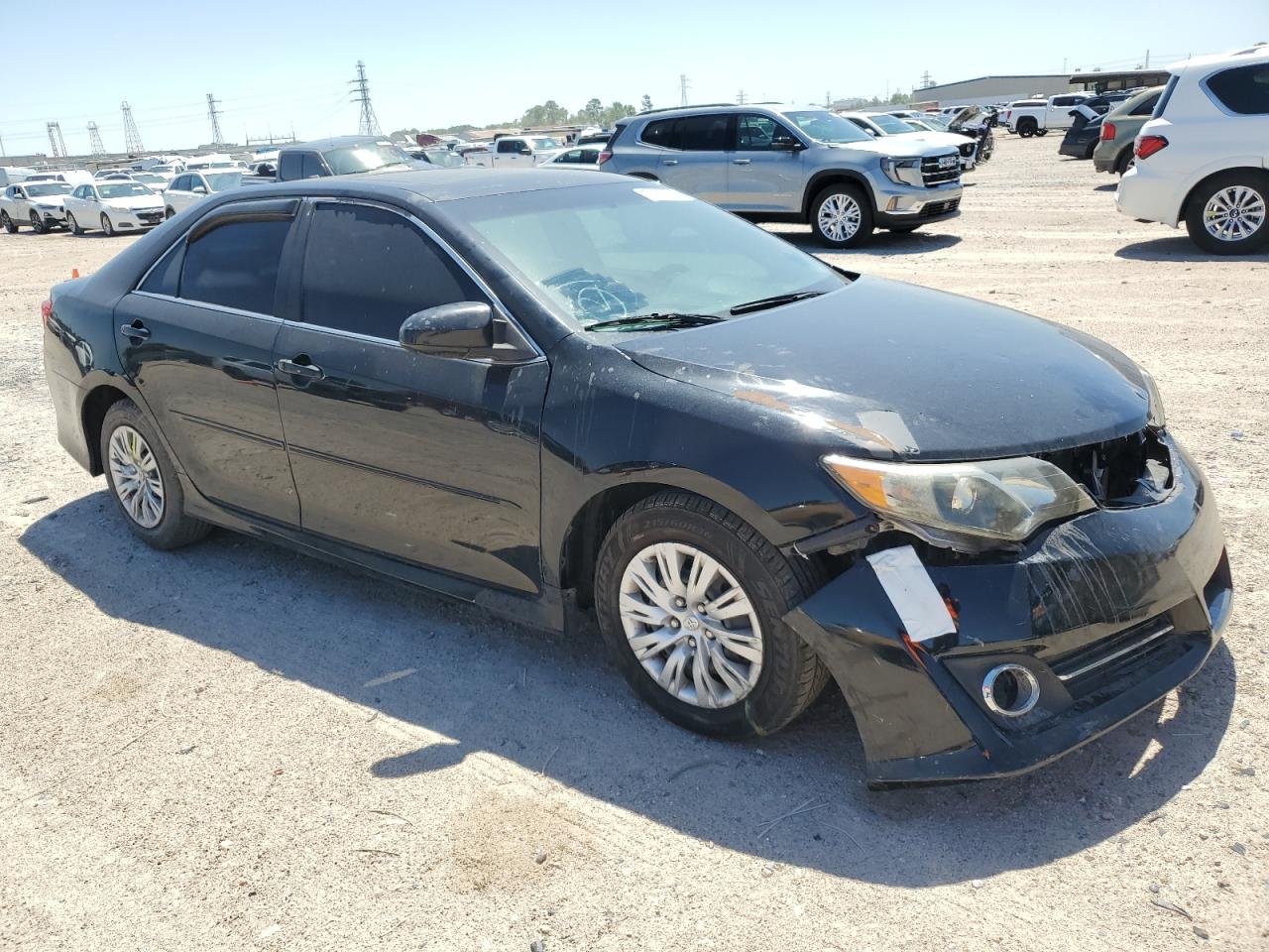TOYOTA CAMRY 2014 — 5