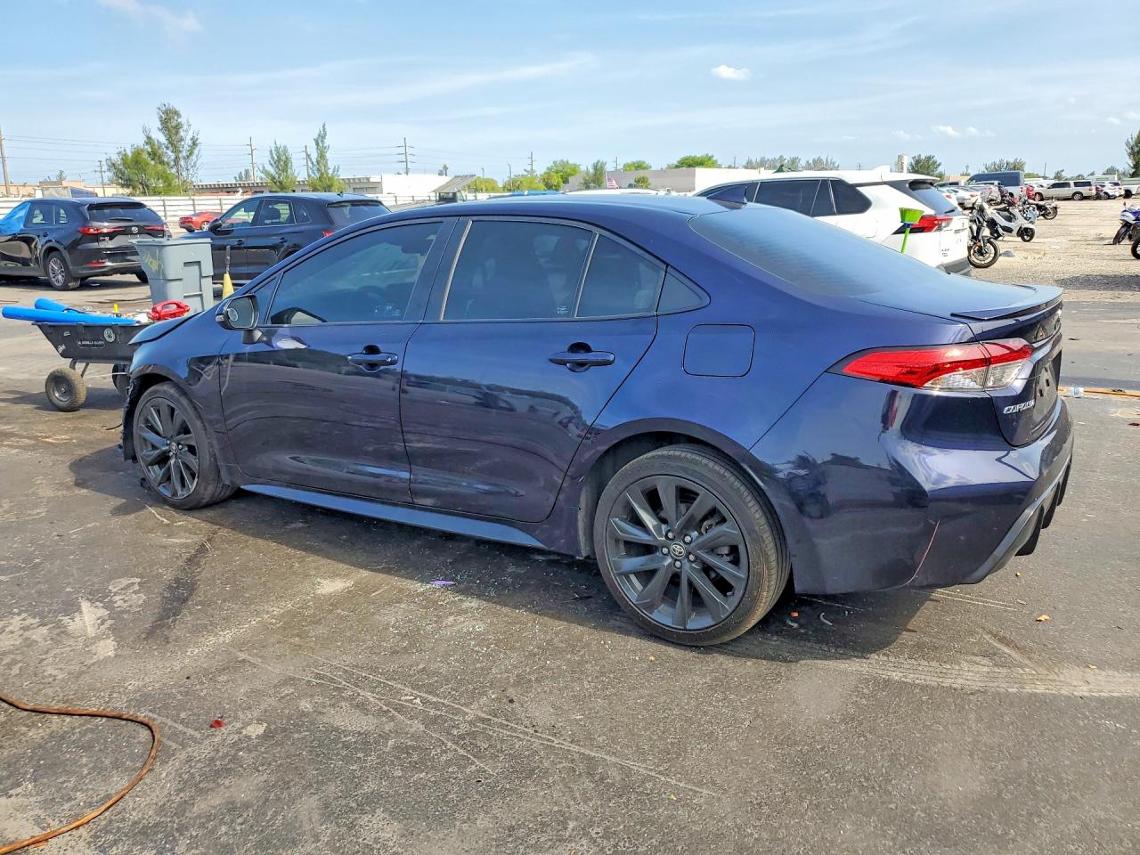 TOYOTA COROLLA 2023 — 3