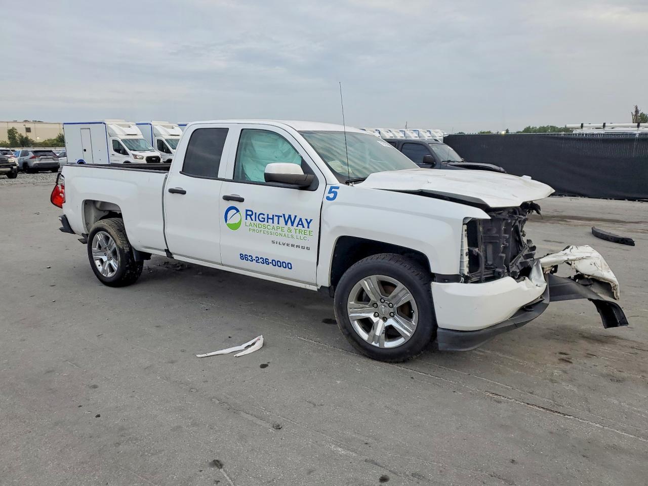 CHEVROLET SILVERADO 2016 — 5