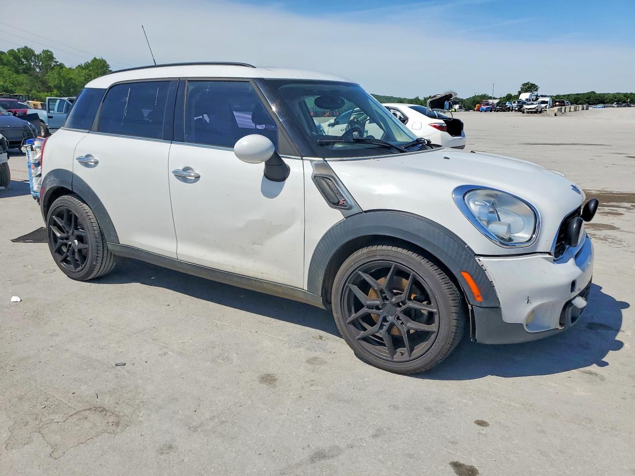 MINI COOPER 2012 — 5