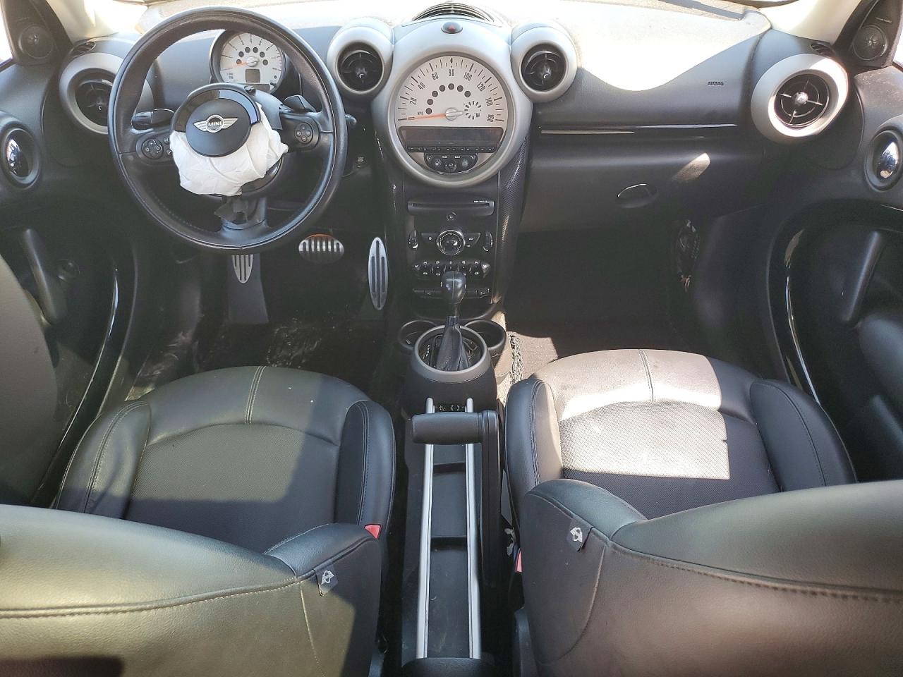 MINI COOPER 2012 — 9