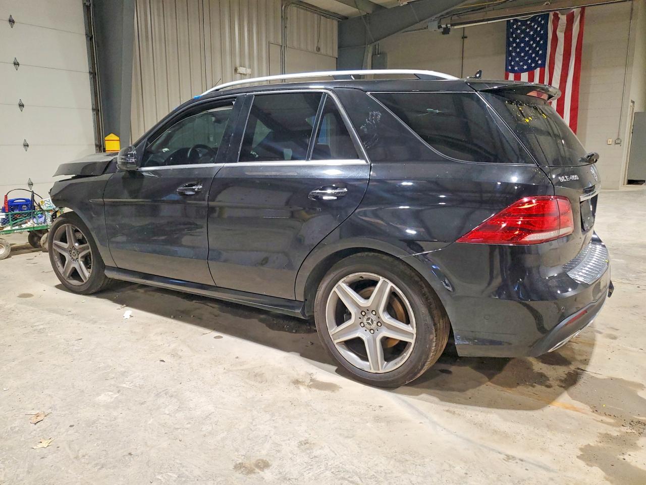 MERCEDES-BENZ GLE 2019 — 3