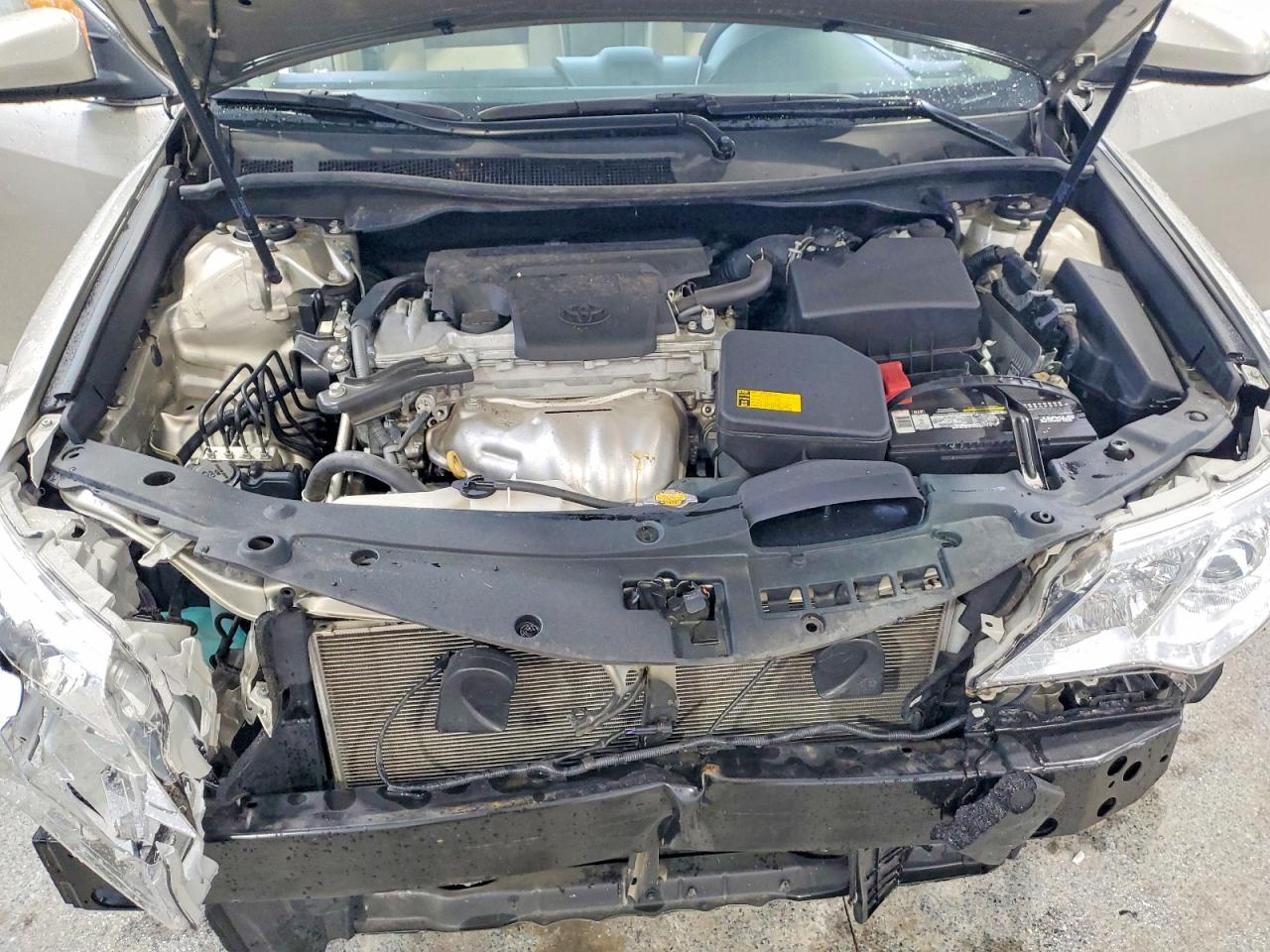 TOYOTA CAMRY 2014 — 12
