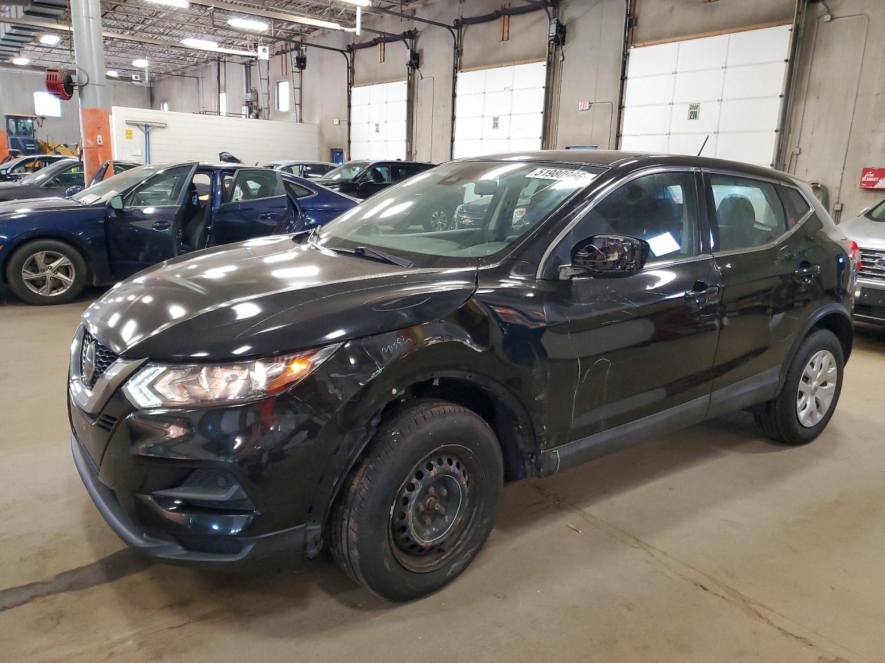 NISSAN ROGUE SPORT 2020 — 2