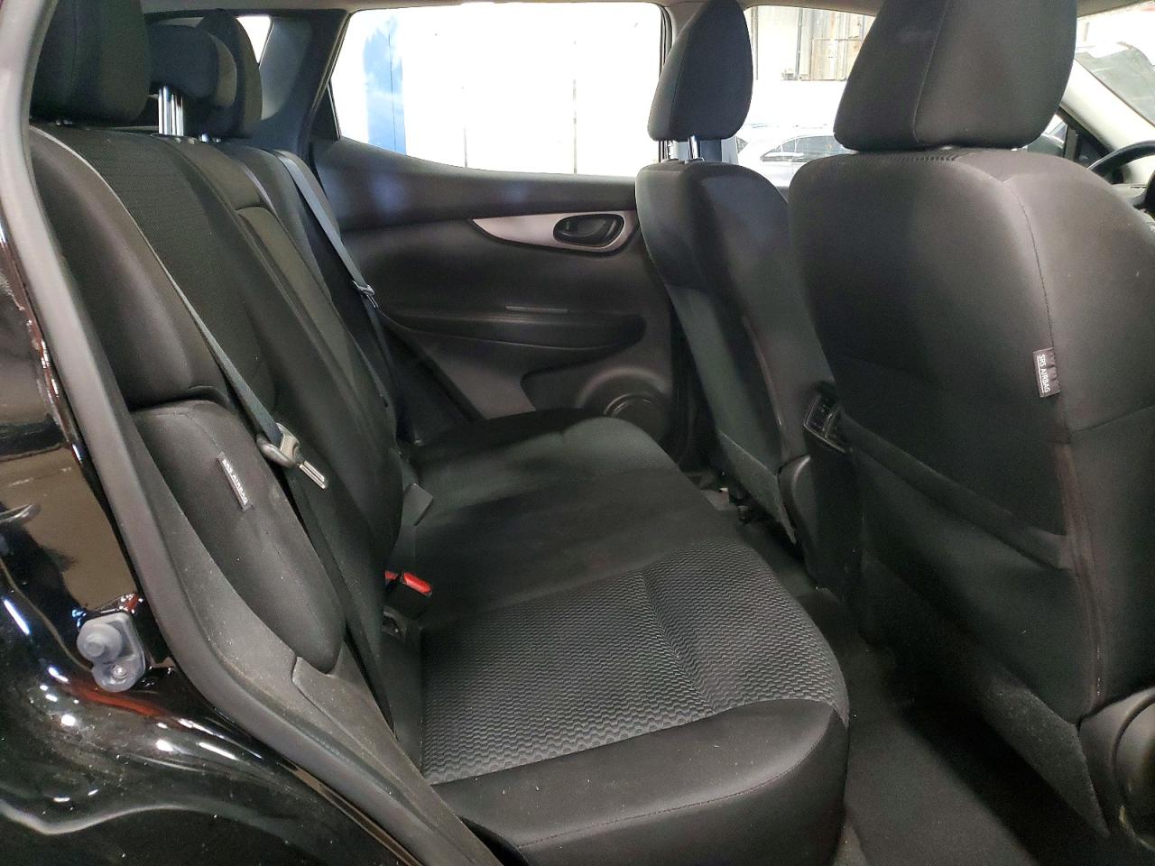 NISSAN ROGUE SPORT 2020 — 12