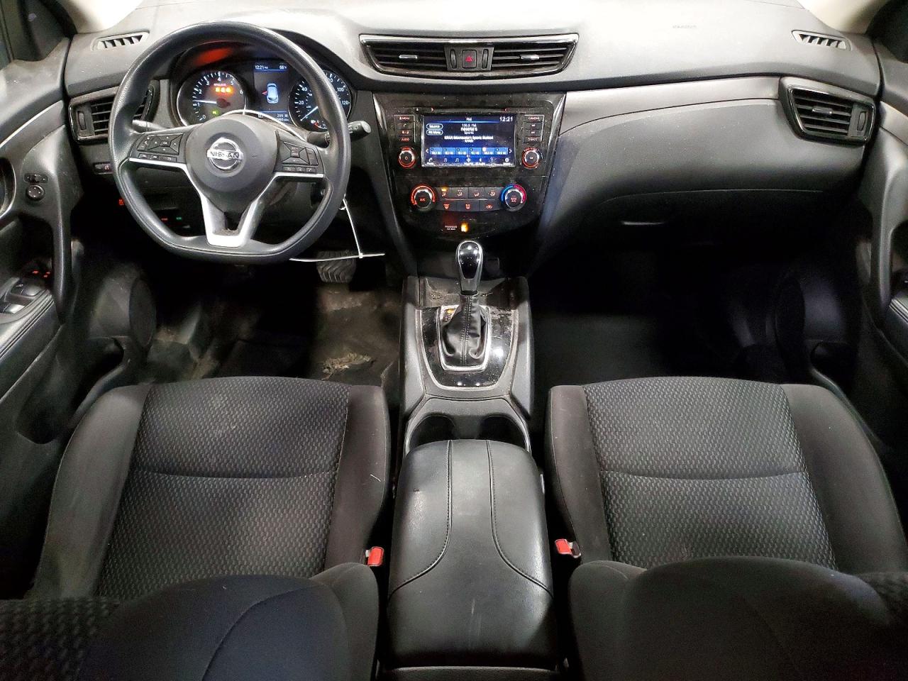 NISSAN ROGUE SPORT 2020 — 9
