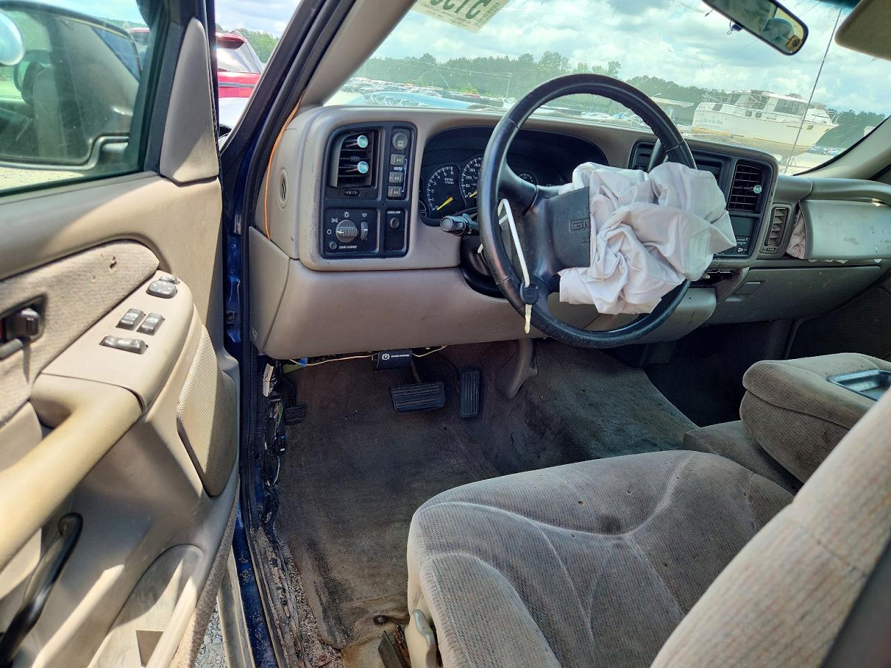 GMC NEW SIERRA 2000 — 9