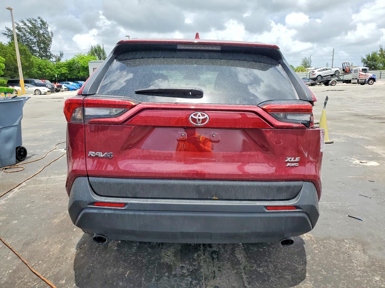 TOYOTA RAV4 2021 — 7