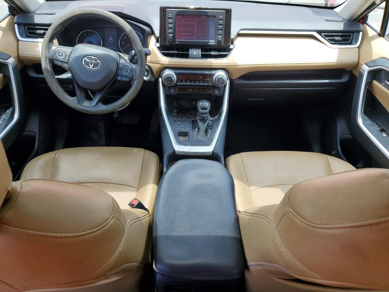 TOYOTA RAV4 2021 — 9