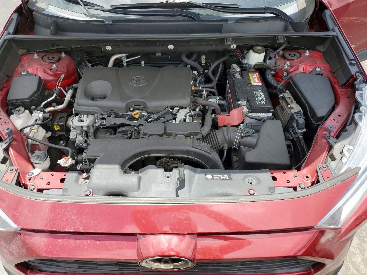 TOYOTA RAV4 2021 — 13
