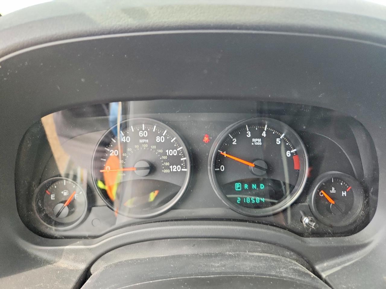 JEEP COMPASS 2011 — 10