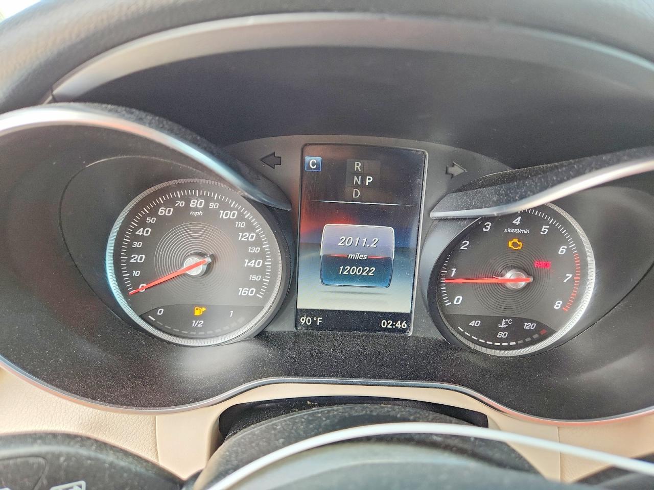 MERCEDES-BENZ GLC 2016 — 10