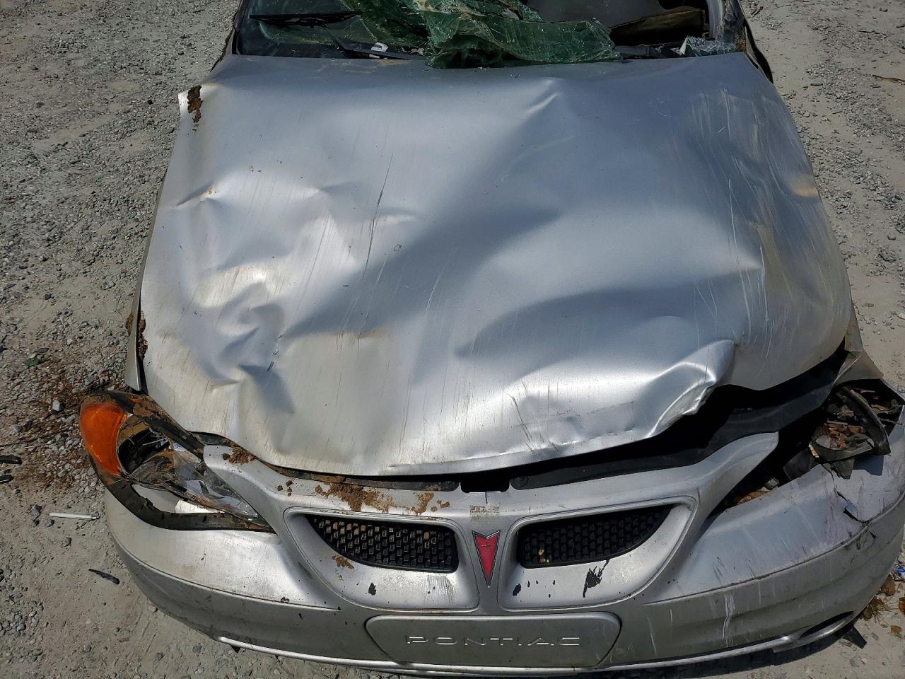 PONTIAC GRAND AM 2004 — 12