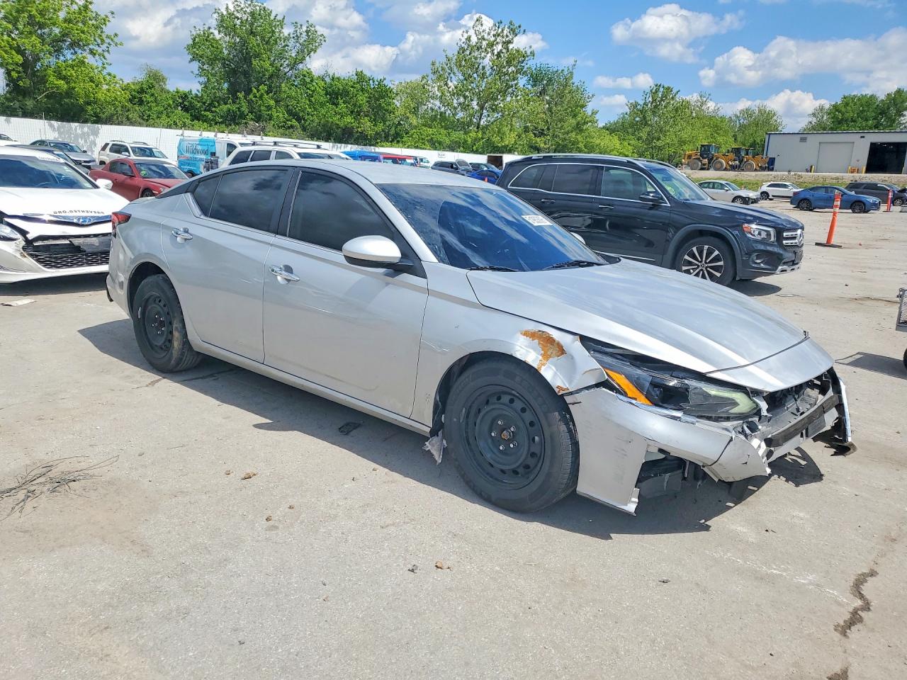 NISSAN ALTIMA 2023 — 5