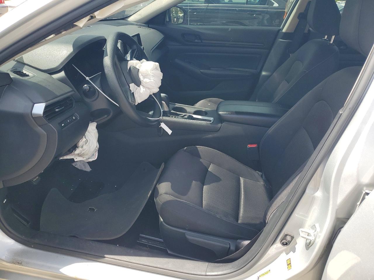 NISSAN ALTIMA 2023 — 8