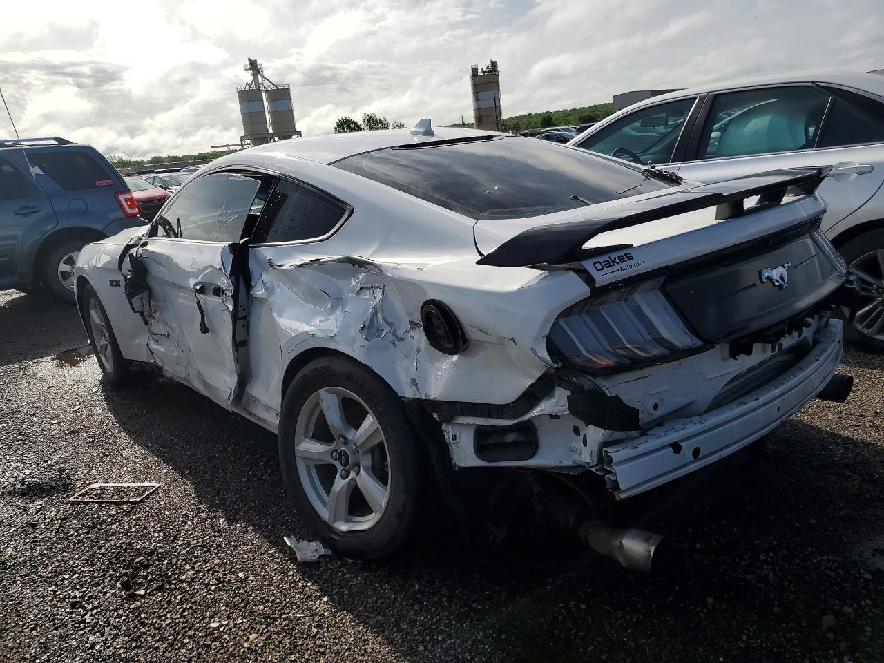 FORD MUSTANG 2020 — 3