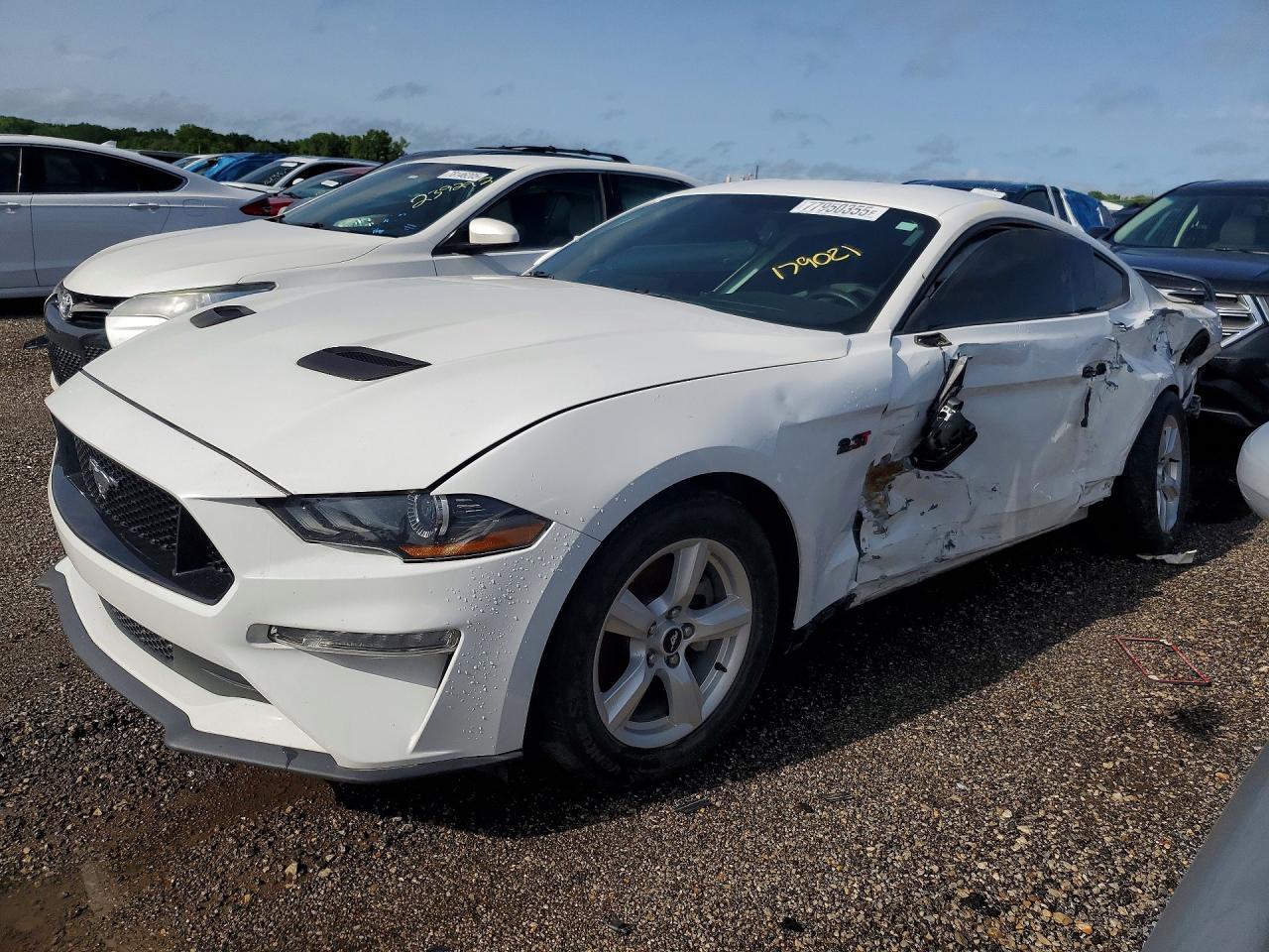 FORD MUSTANG 2020 — 2