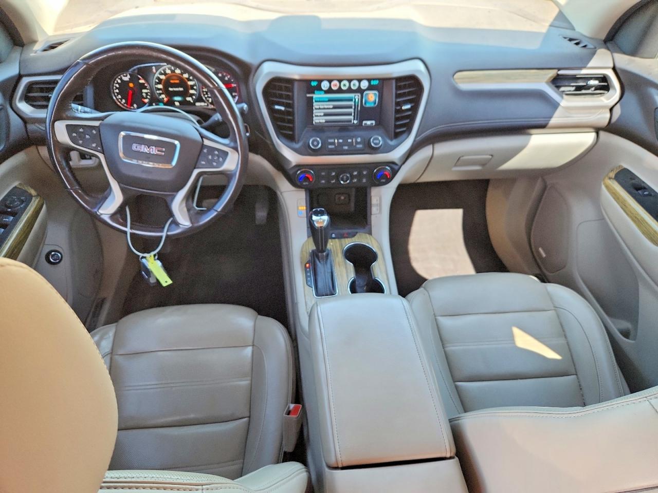 GMC ACADIA 2019 — 9