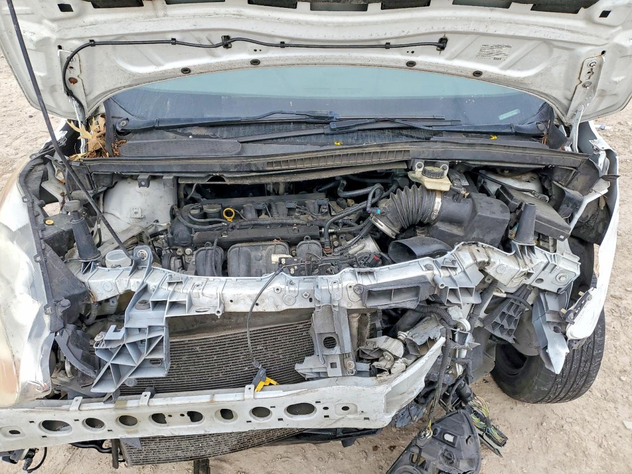 FORD TRANSIT CONNECT 2014 — 13