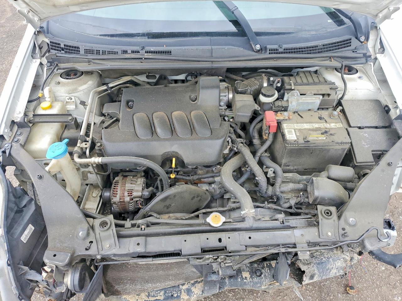 NISSAN SENTRA 2010 — 12
