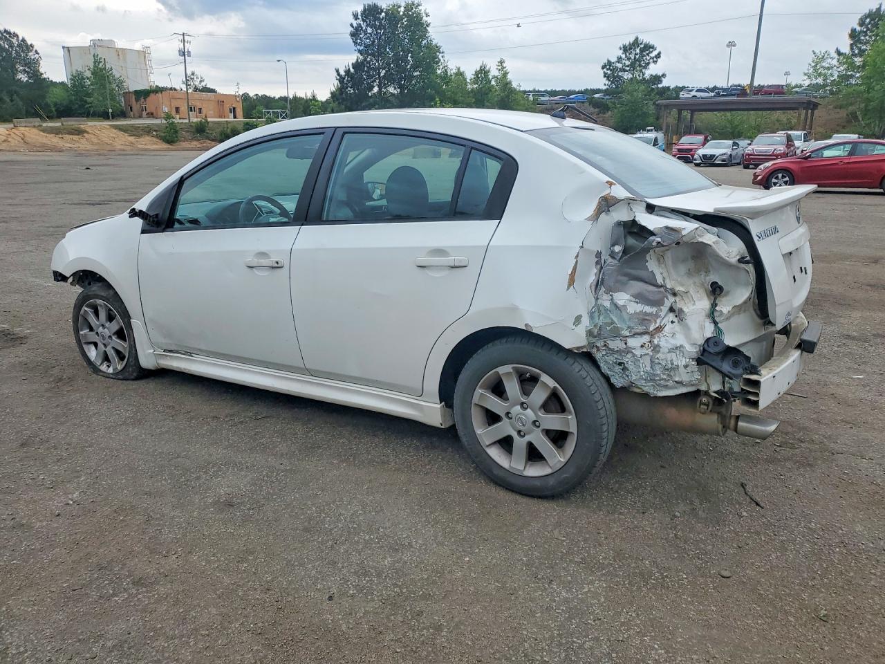 NISSAN SENTRA 2010 — 3