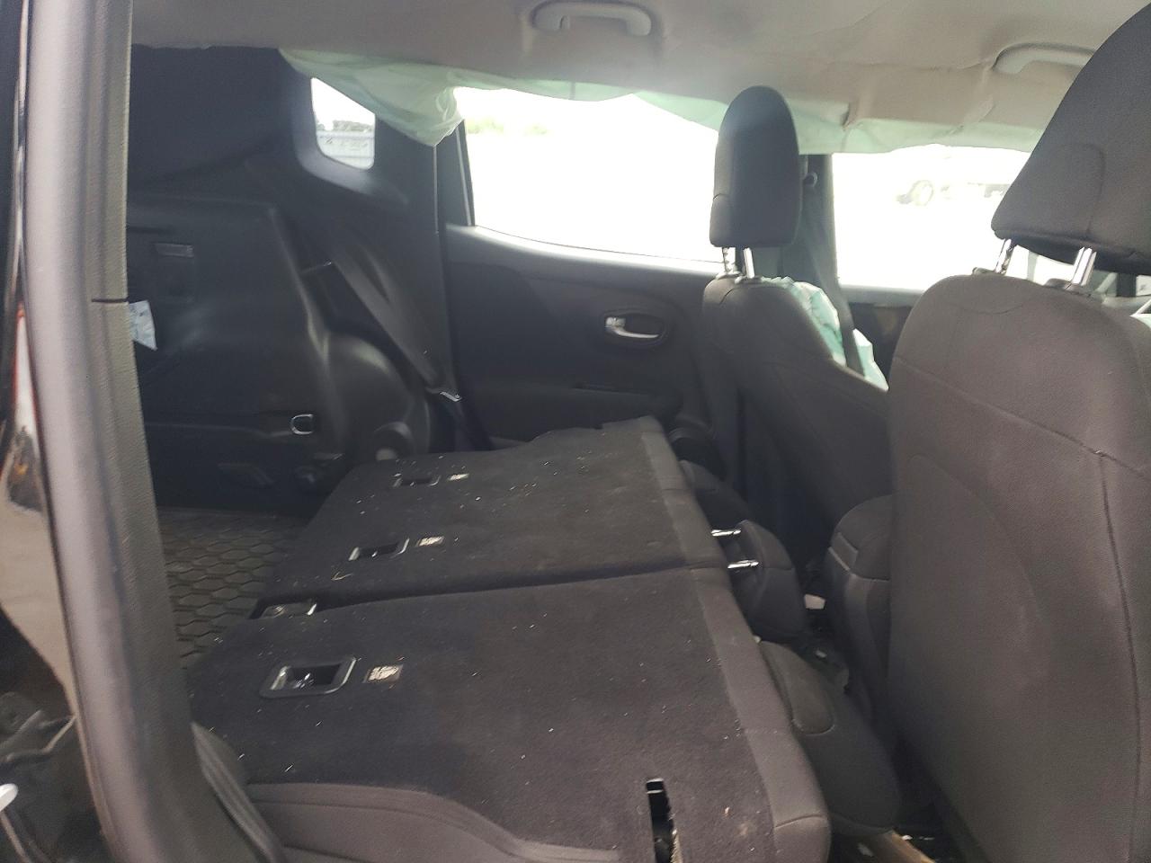JEEP RENEGADE 2020 — 12