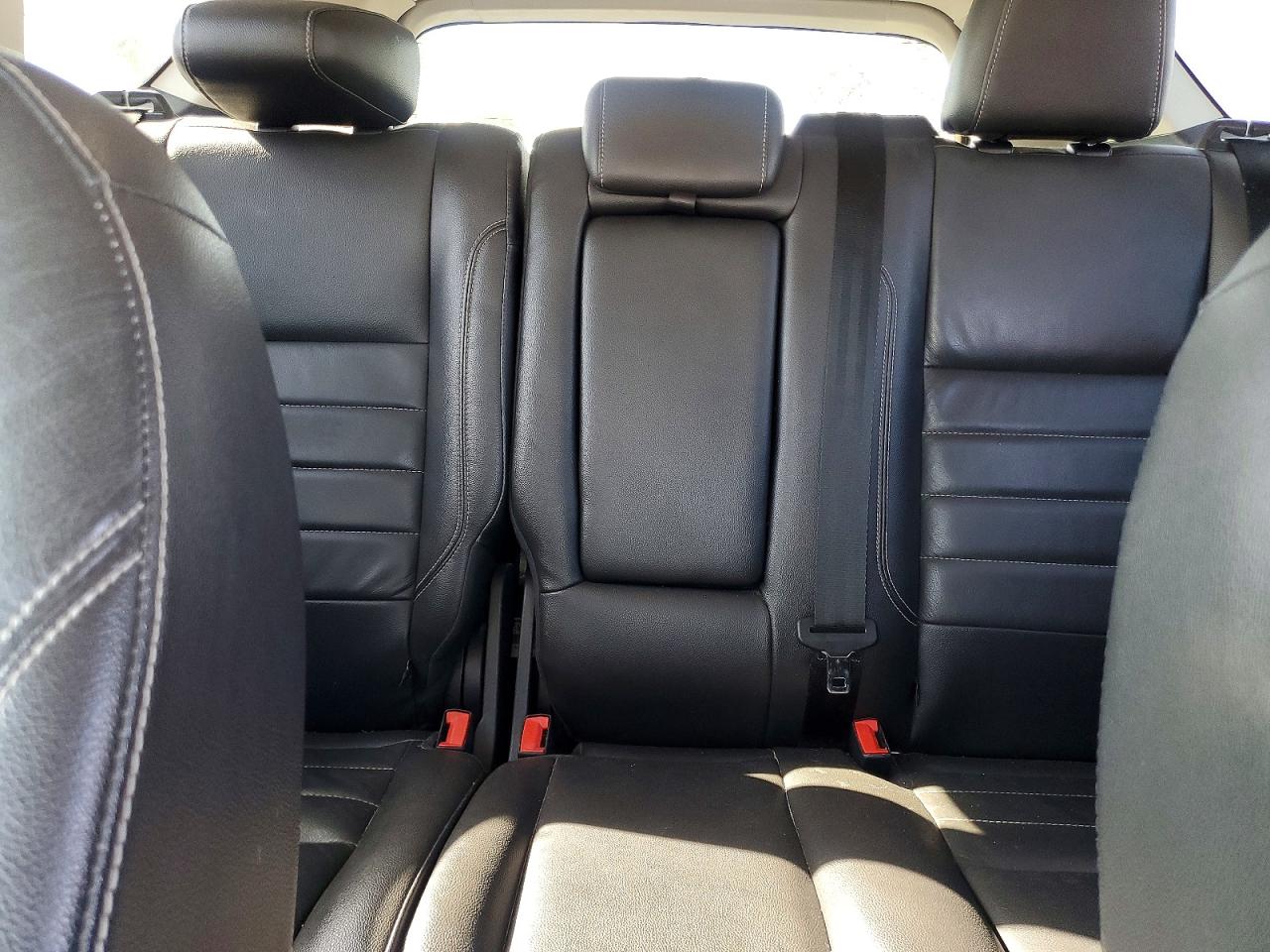 FORD ESCAPE 2015 — 11