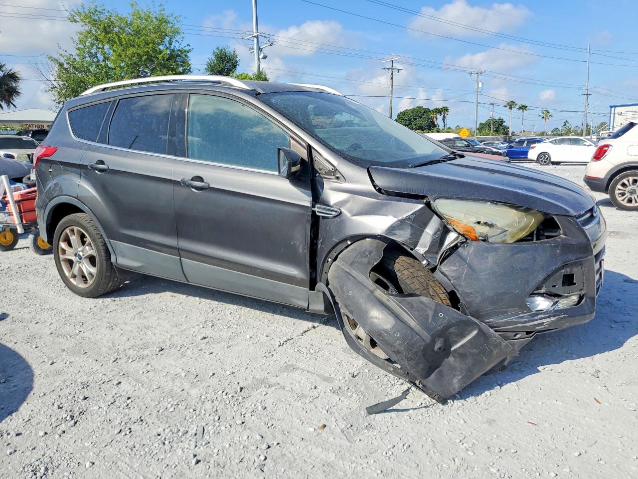 FORD ESCAPE 2015 — 5