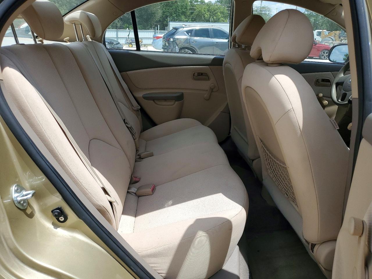 KIA RIO 2010 — 11