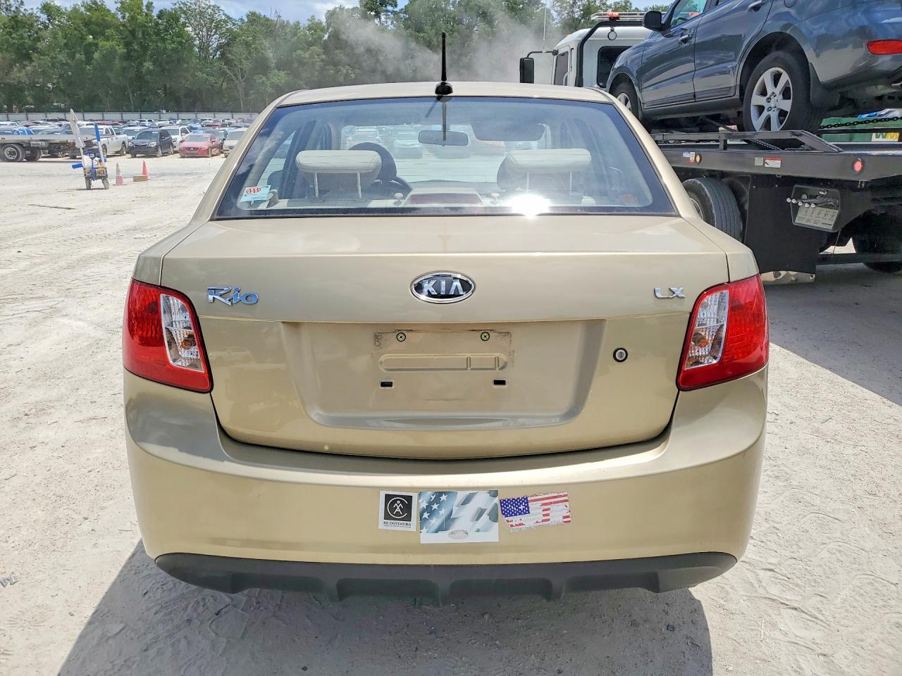KIA RIO 2010 — 7