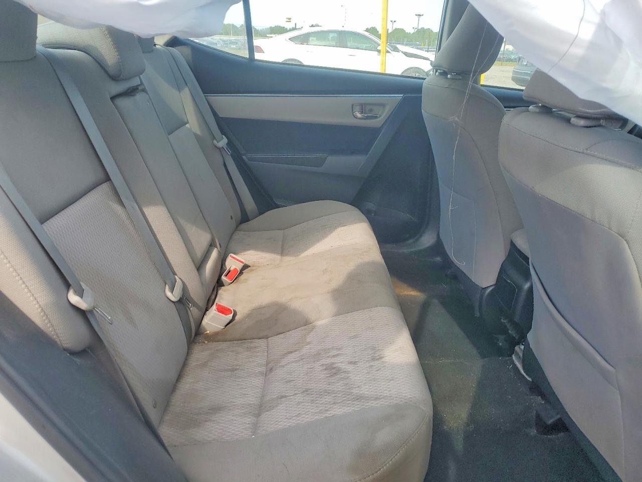 TOYOTA COROLLA 2015 — 11