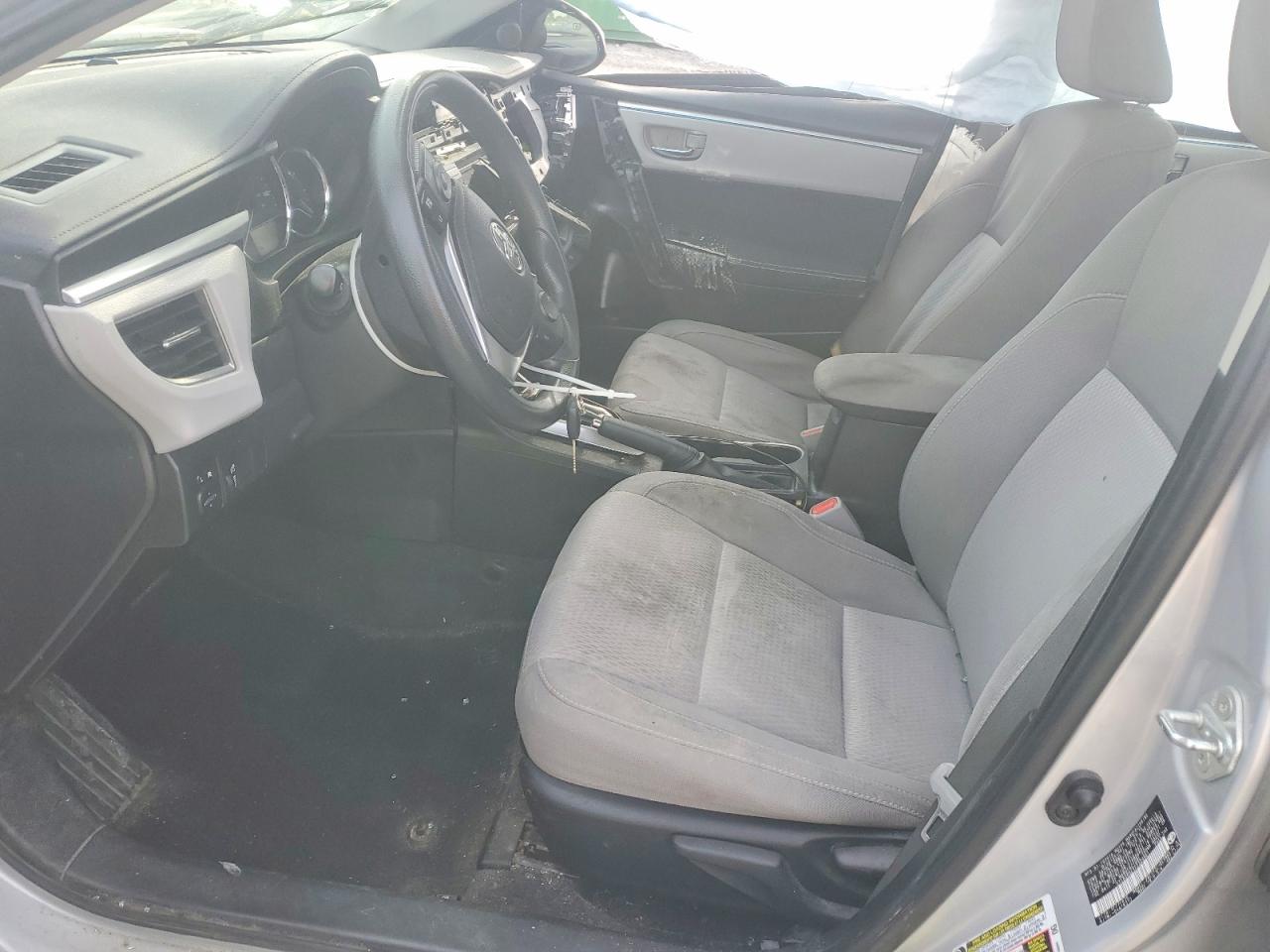 TOYOTA COROLLA 2015 — 8