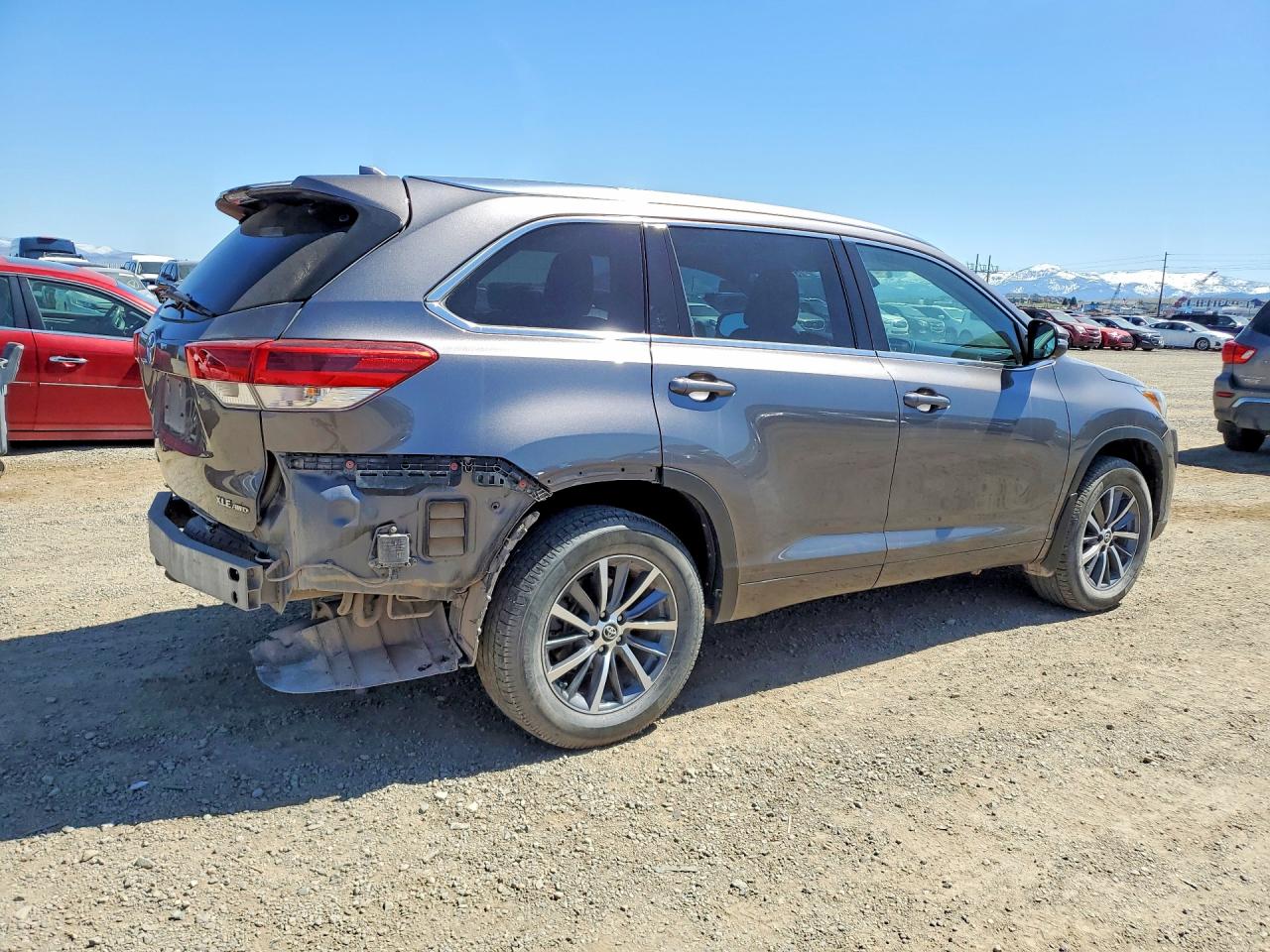 TOYOTA HIGHLANDER 2018 — 4
