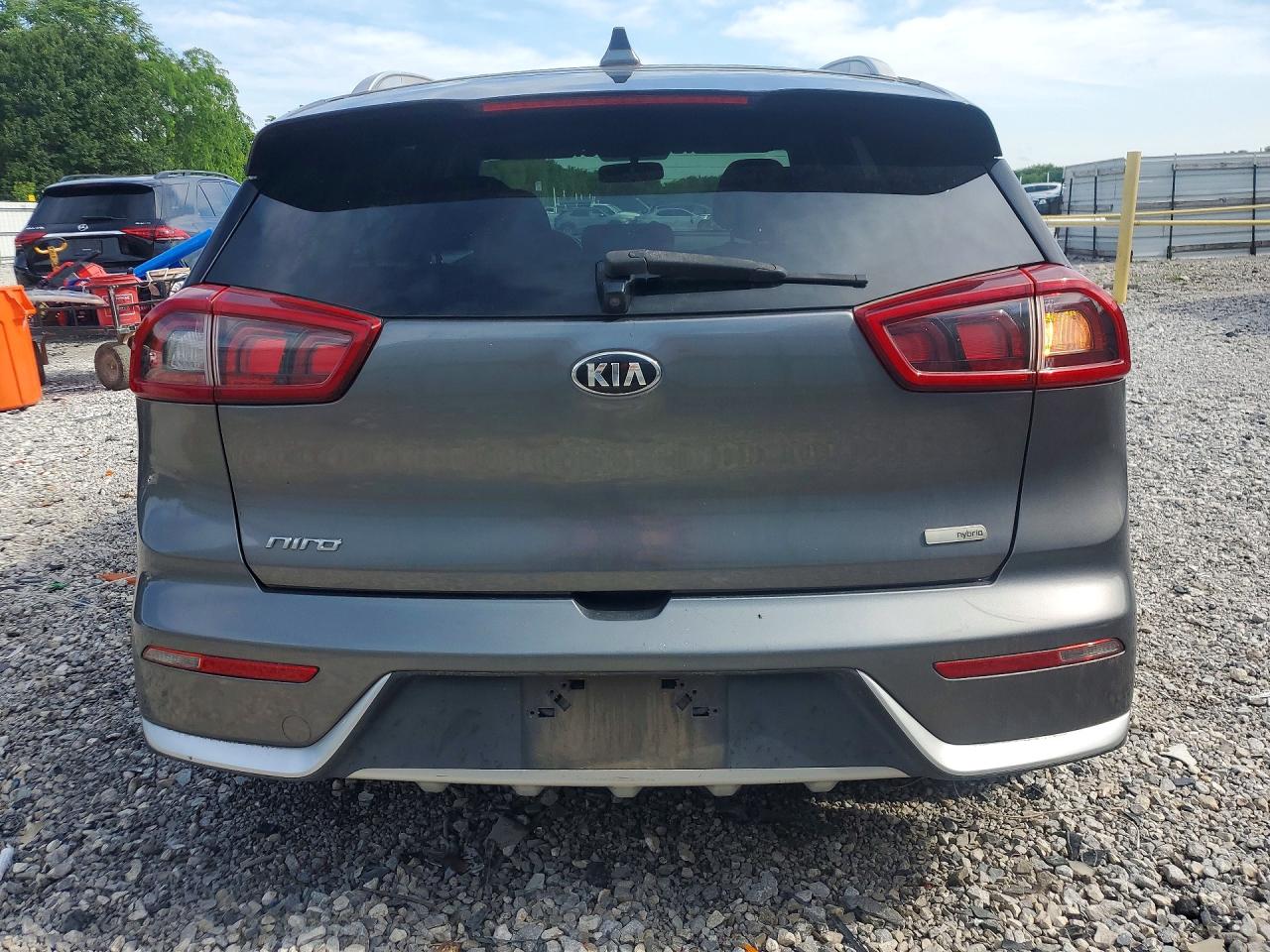 KIA NIRO 2017 — 7