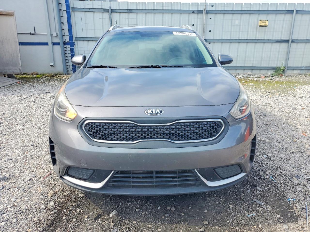 KIA NIRO 2017 — 6