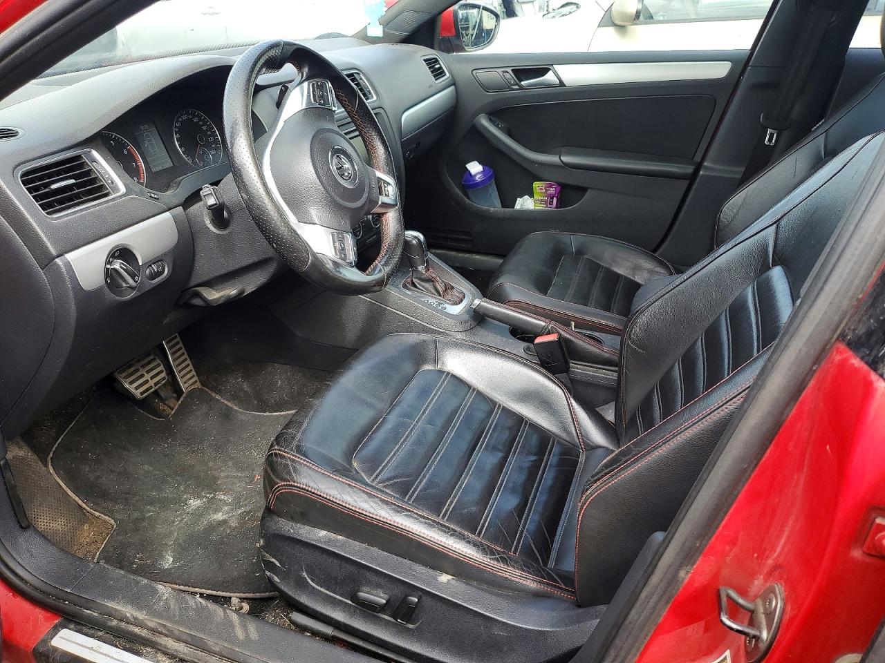 VOLKSWAGEN JETTA 2014 — 8