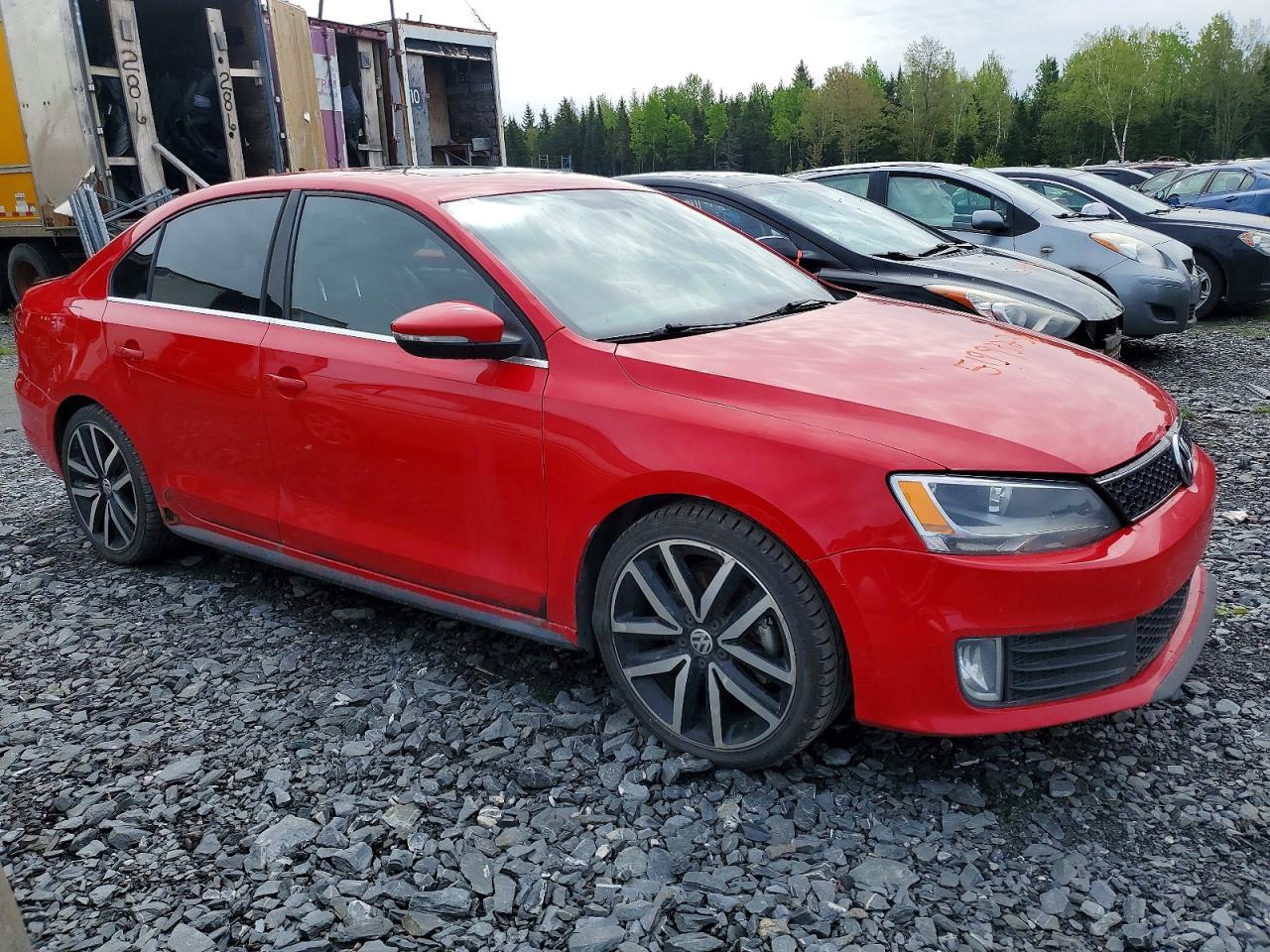 VOLKSWAGEN JETTA 2014 — 5