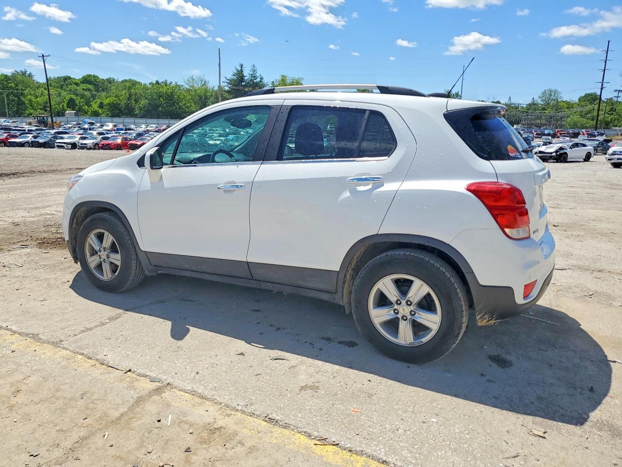 CHEVROLET TRAX 2020 — 3