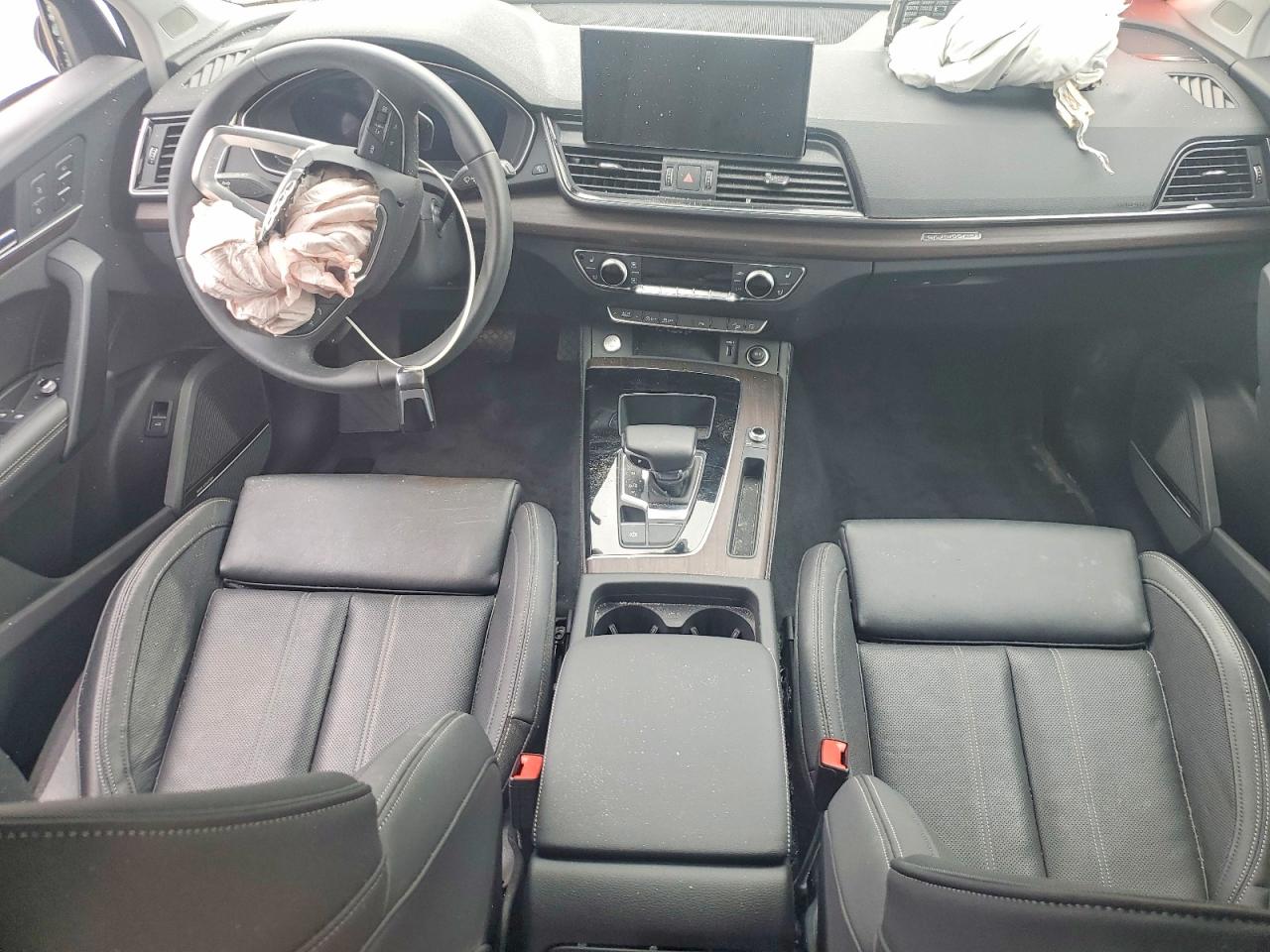 AUDI Q5 2023 — 9