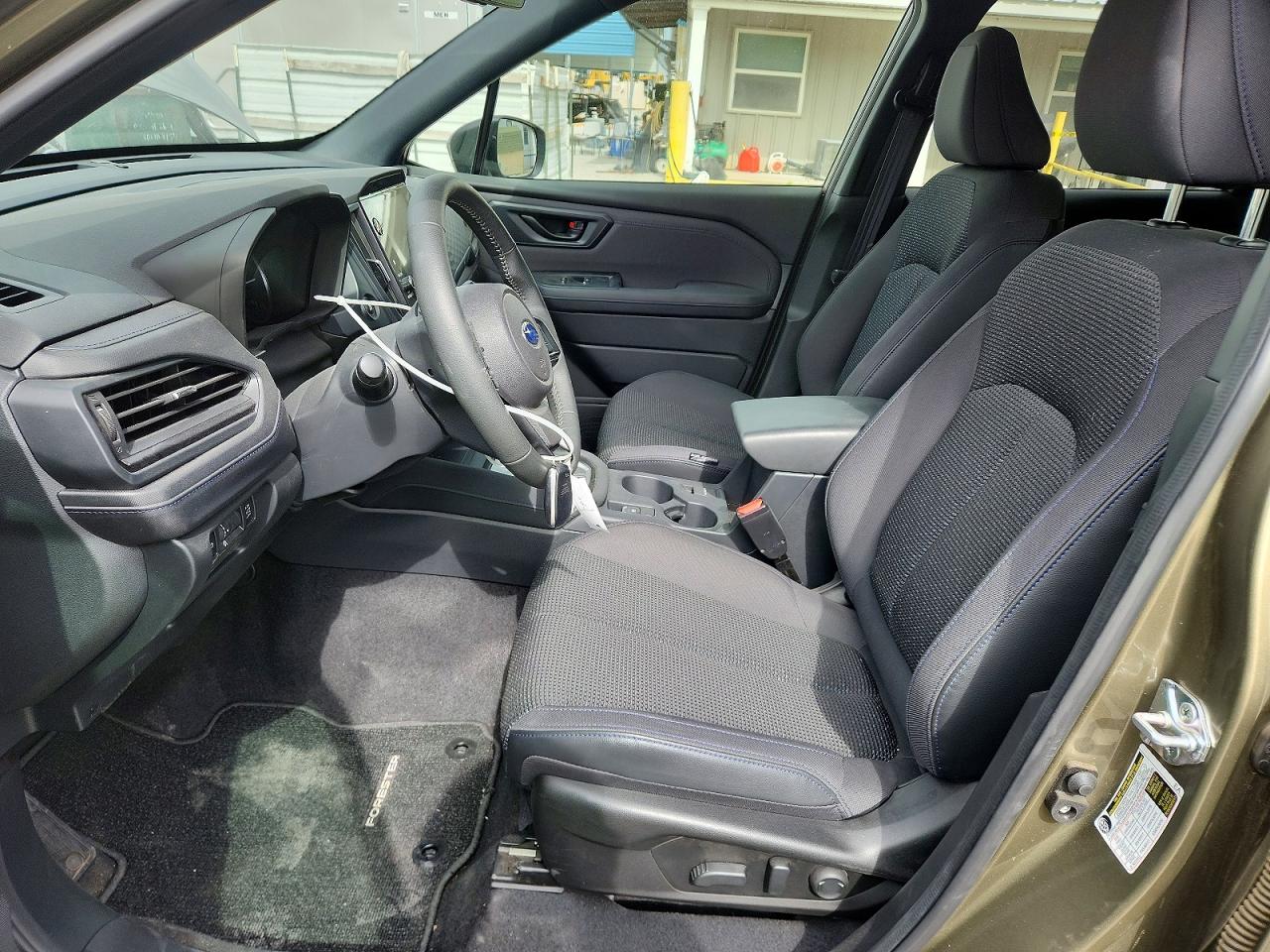SUBARU FORESTER 2025 — 8