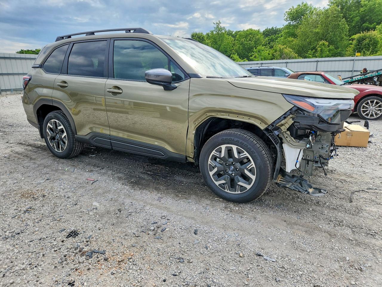 SUBARU FORESTER 2025 — 5