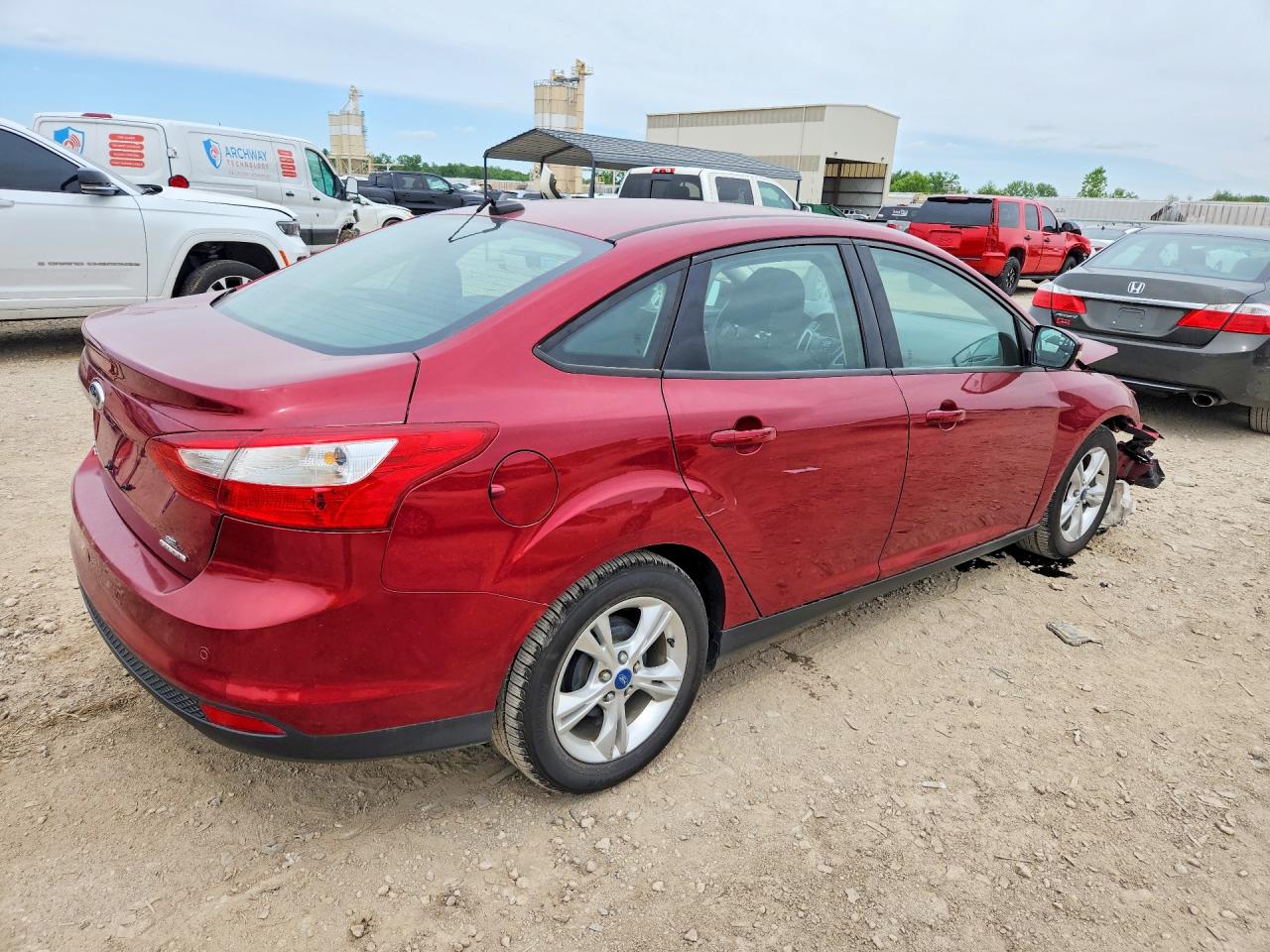 FORD FOCUS 2013 — 4