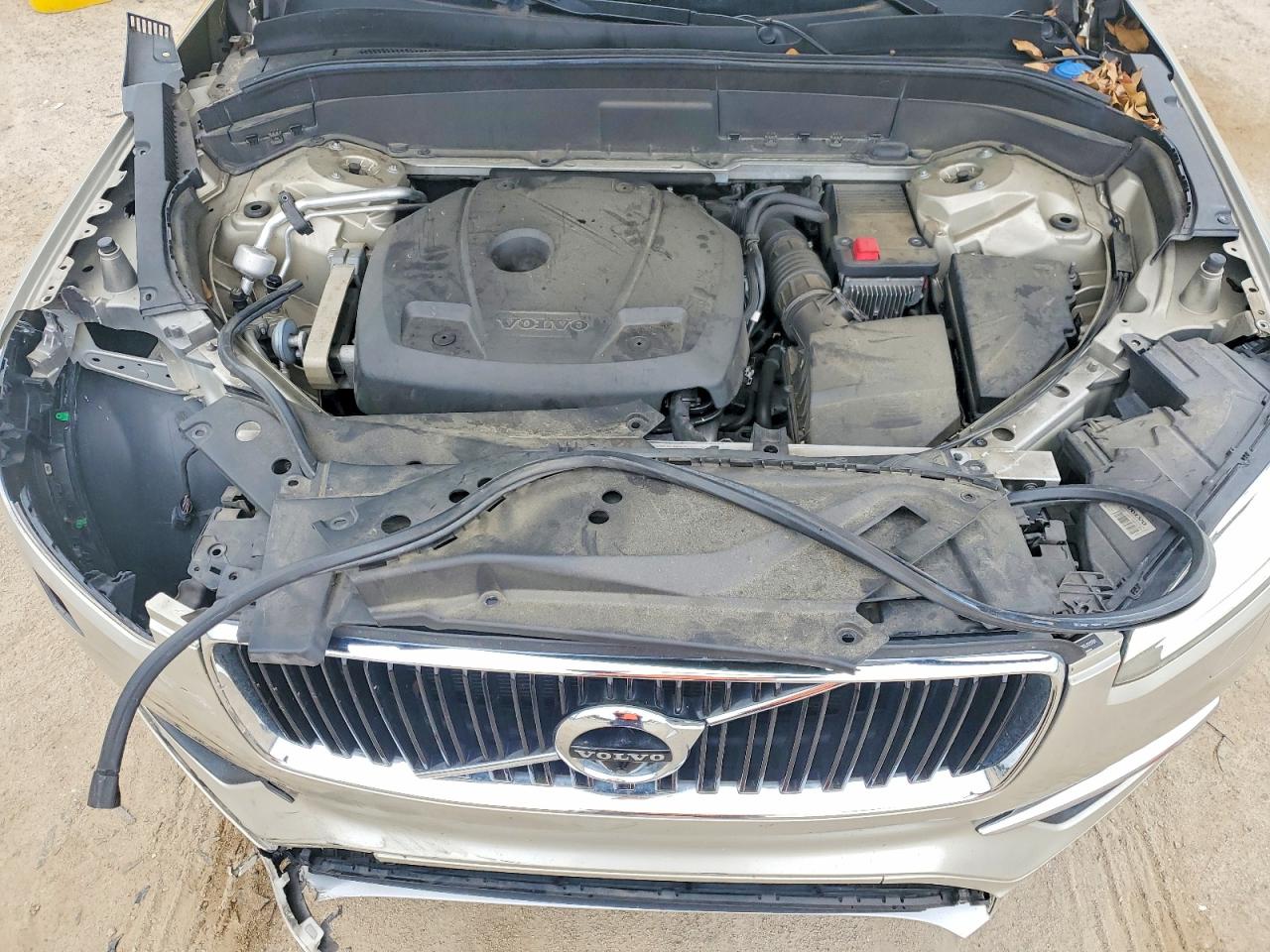 VOLVO XC90 2018 — 13