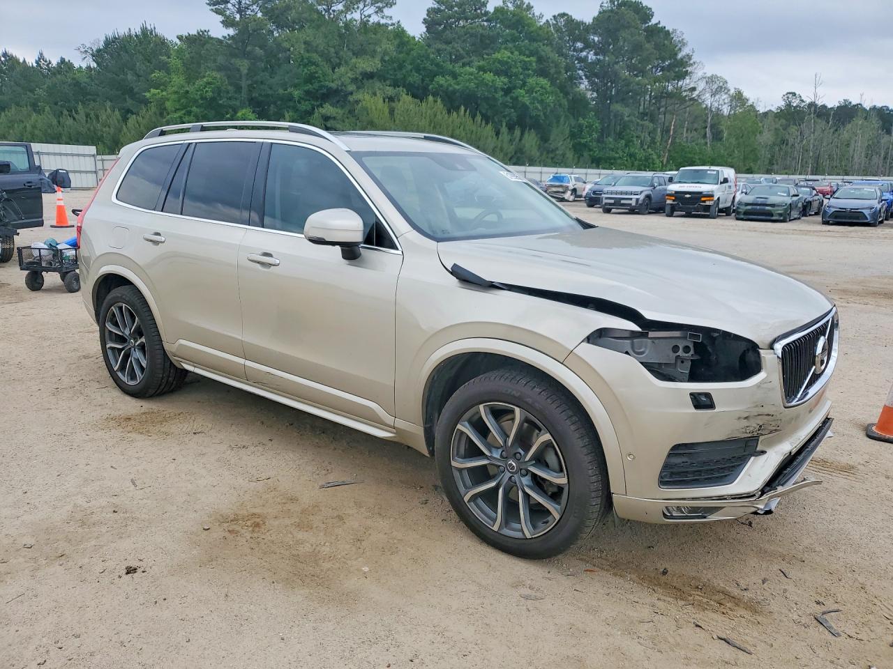 VOLVO XC90 2018 — 5
