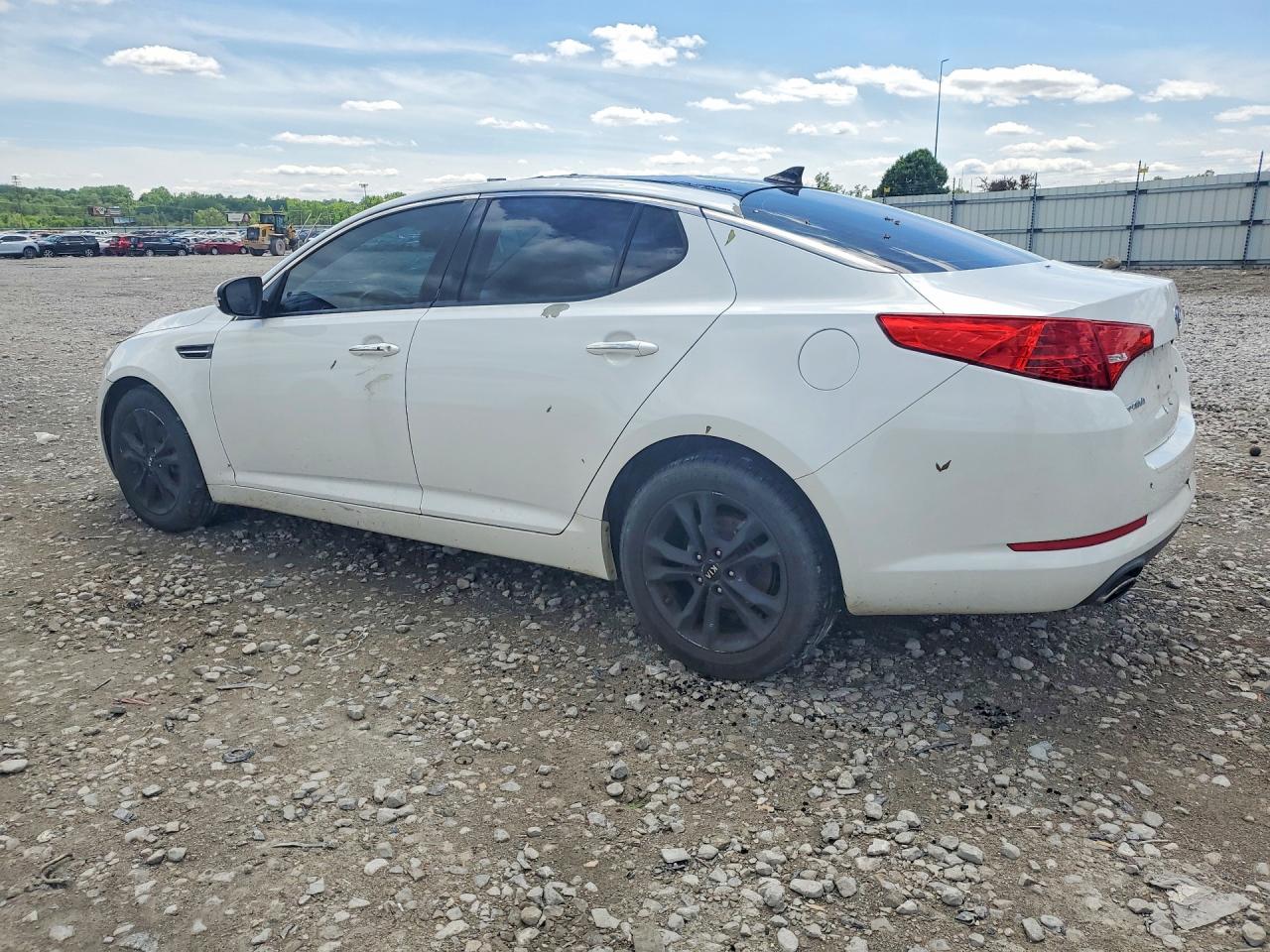 KIA OPTIMA 2012 — 3